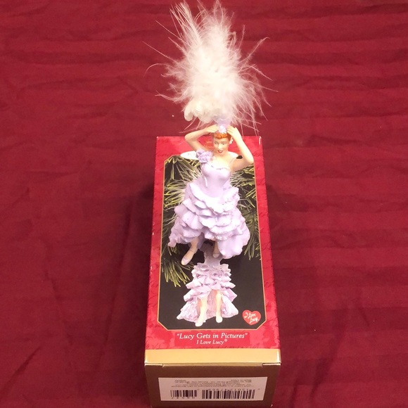 I Love Lucy Gets in Pictures Ornament - Picture 2 of 13